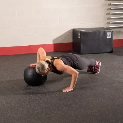 Body Solid Body-Solid Tools Soft Medicine Balls BSTSMB -Optimaal Fitnessapparatuur Winkel BSTSMB RollingPushUp 2