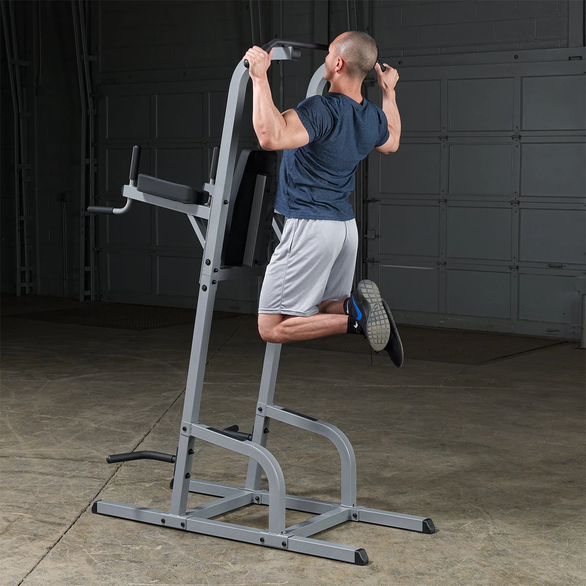 Body Solid Body-Solid Vertical Knee Raise, Dip, Pull Up Station - GVKR82 11 Body Solid Body-Solid Vertical Knee Raise, Dip, Pull Up Station - GVKR82 - Afbeelding 11